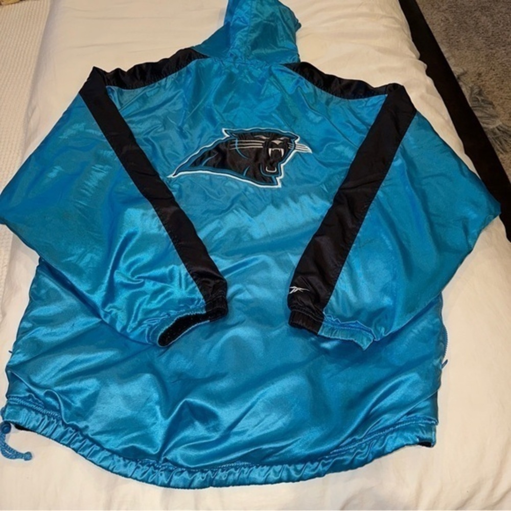 Vintage Reebok Caolina Panthers Heavy Coat - Gorgeous Coat‎ !  Looks New